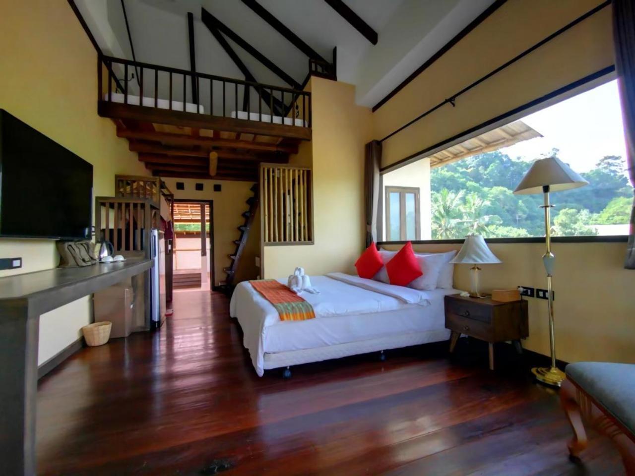 Hotel Relax House Lanta Old Town à Ko Lanta Extérieur photo